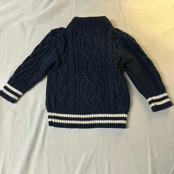 GAP - pullover cable knit sweater. Size 12-18 months - Picture 4 of 5